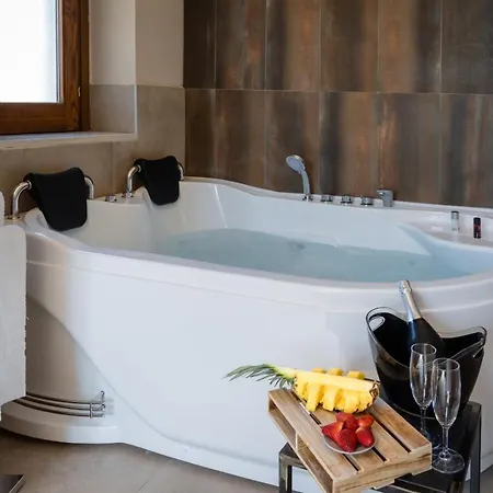 Cascina San Michele Bed & Breakfast 3*
